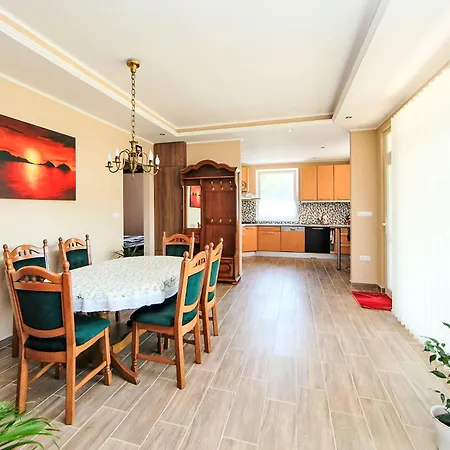 Beige By Interhome Balatonszárszó